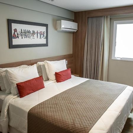 Dubai Suites มอนเตสกลารอส ภายนอก รูปภาพ