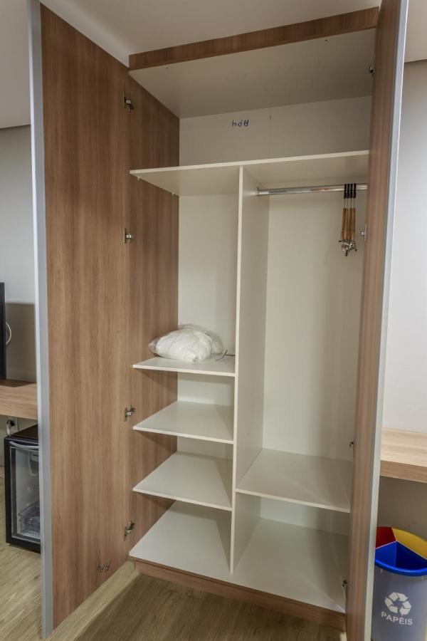 Dubai Suites มอนเตสกลารอส ภายนอก รูปภาพ