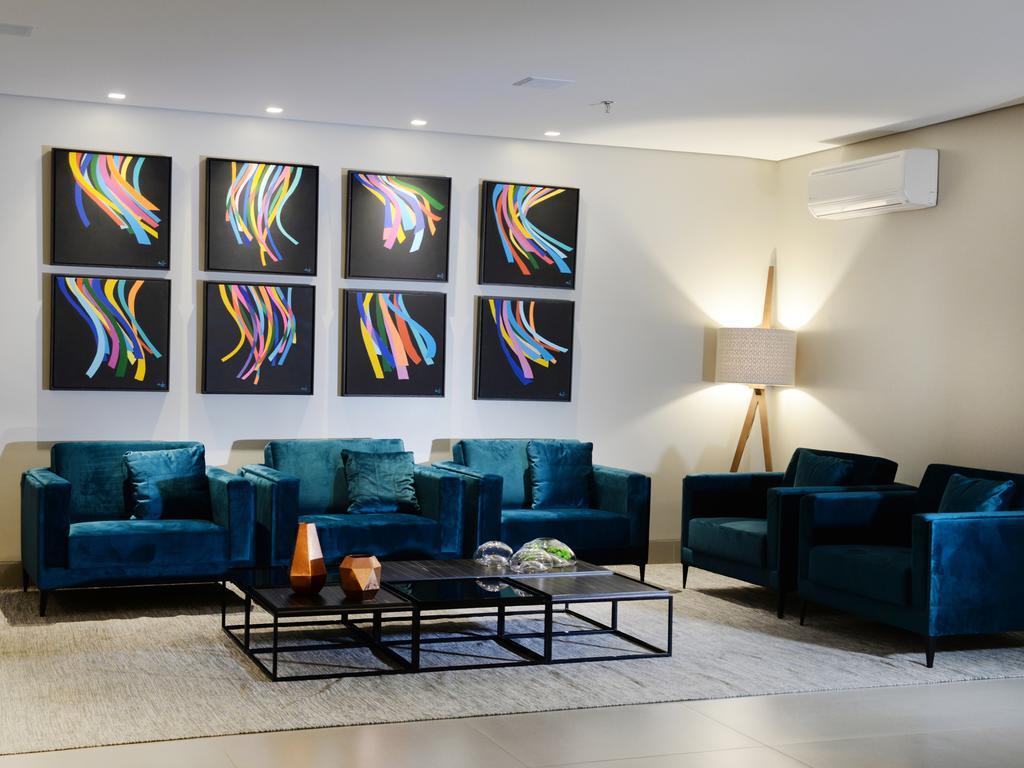 Dubai Suites มอนเตสกลารอส ภายนอก รูปภาพ