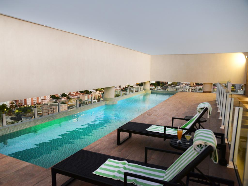 Dubai Suites มอนเตสกลารอส ภายนอก รูปภาพ